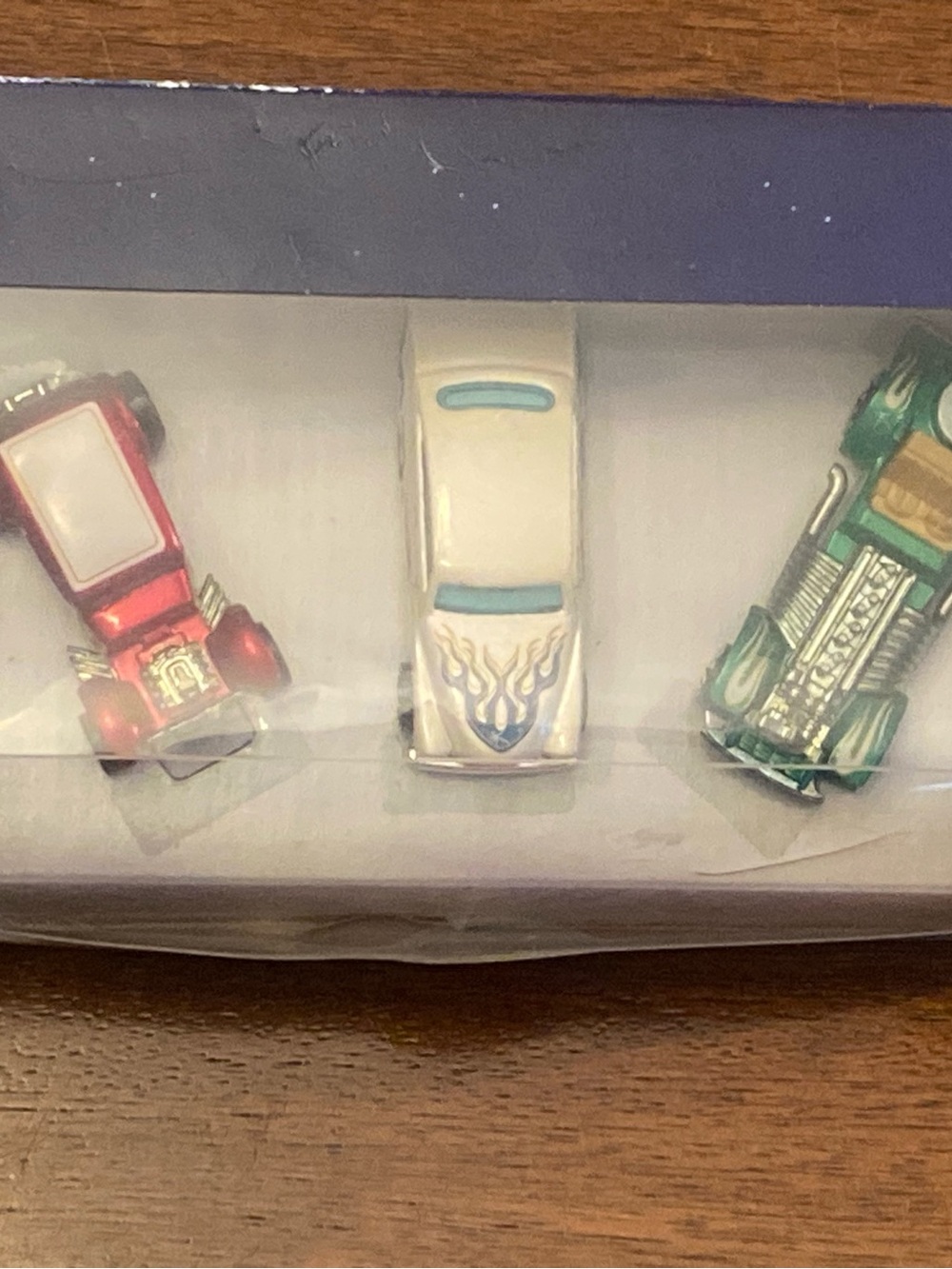 2000 Hot Wheels Vintage Hot Rods Christmas 3-Pack Set Ford Vicky Purple Passion